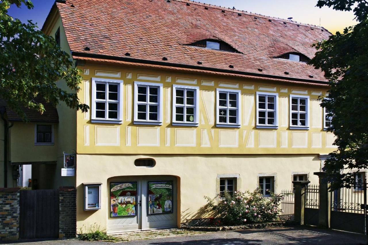 Villa Weingut Haus Steinbach à Radebeul Extérieur photo